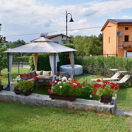 Bed and Breakfast Al Vecchio Glicine Gábria Zewnętrze zdjęcie