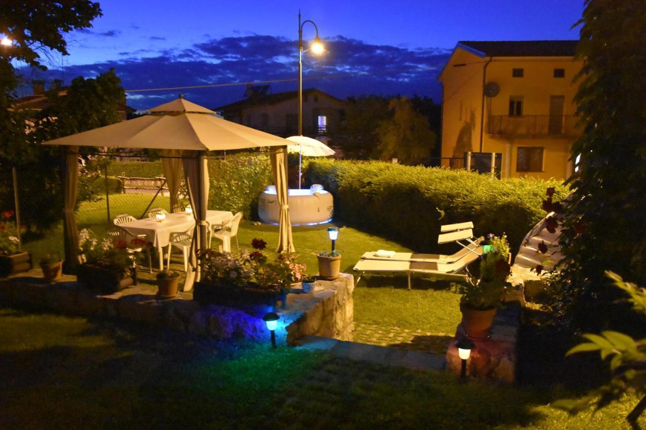 Bed and Breakfast Al Vecchio Glicine Gábria Zewnętrze zdjęcie