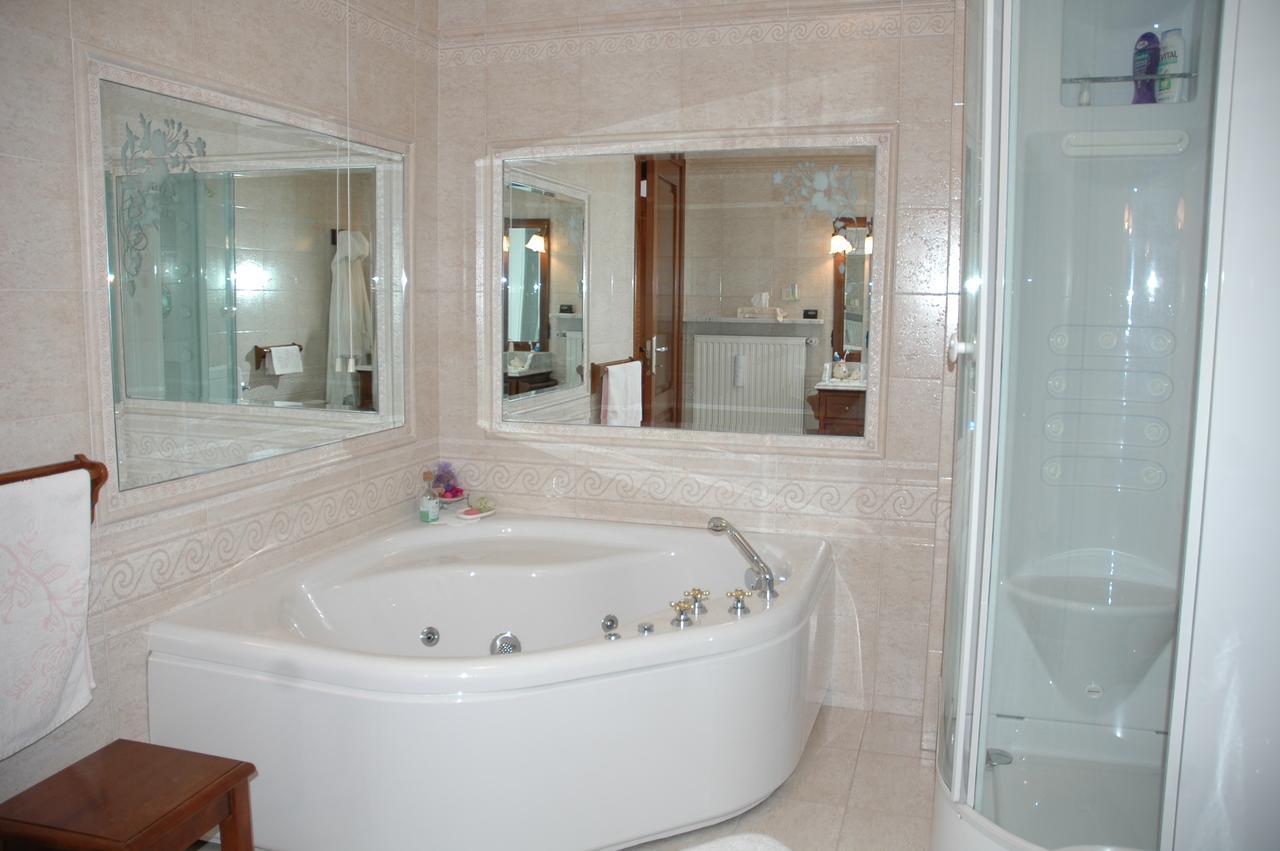 Bed and Breakfast Al Vecchio Glicine Gábria Zewnętrze zdjęcie